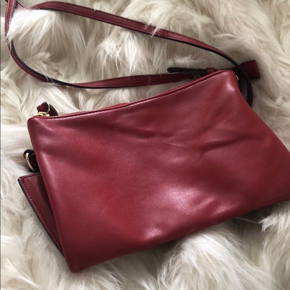 Red satchell - Picture 2 of 7